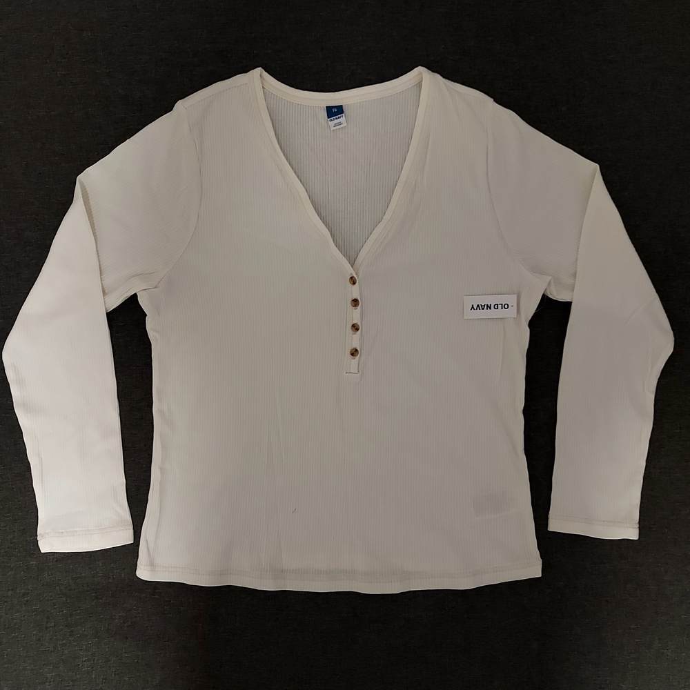 Old Navy Cream Ribbed V-Neck Top